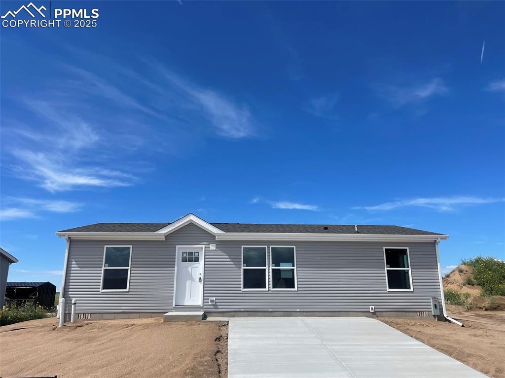 23625 Jayhawk Ave., Colorado Springs, CO 80928
