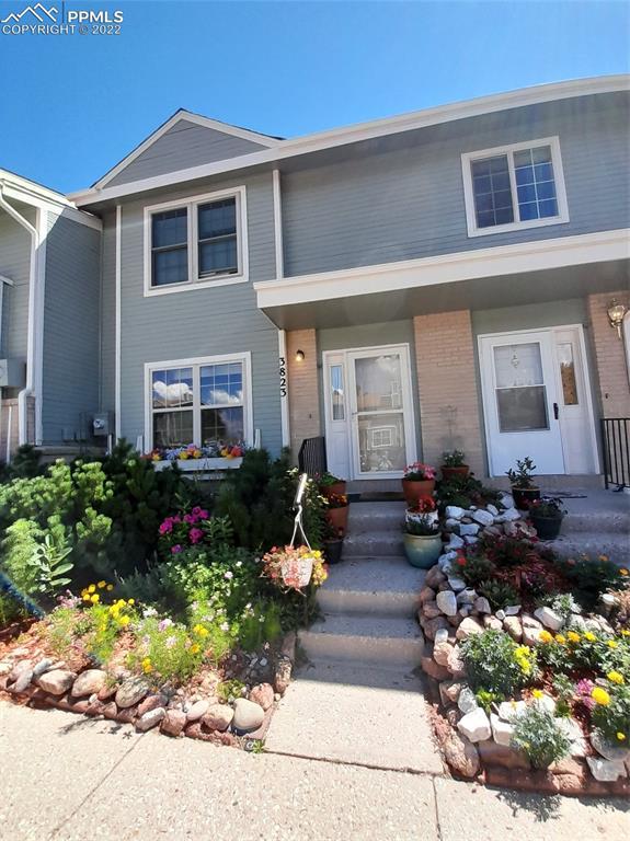 3823 Smoke Tree Dr., Colorado Springs, CO 80920