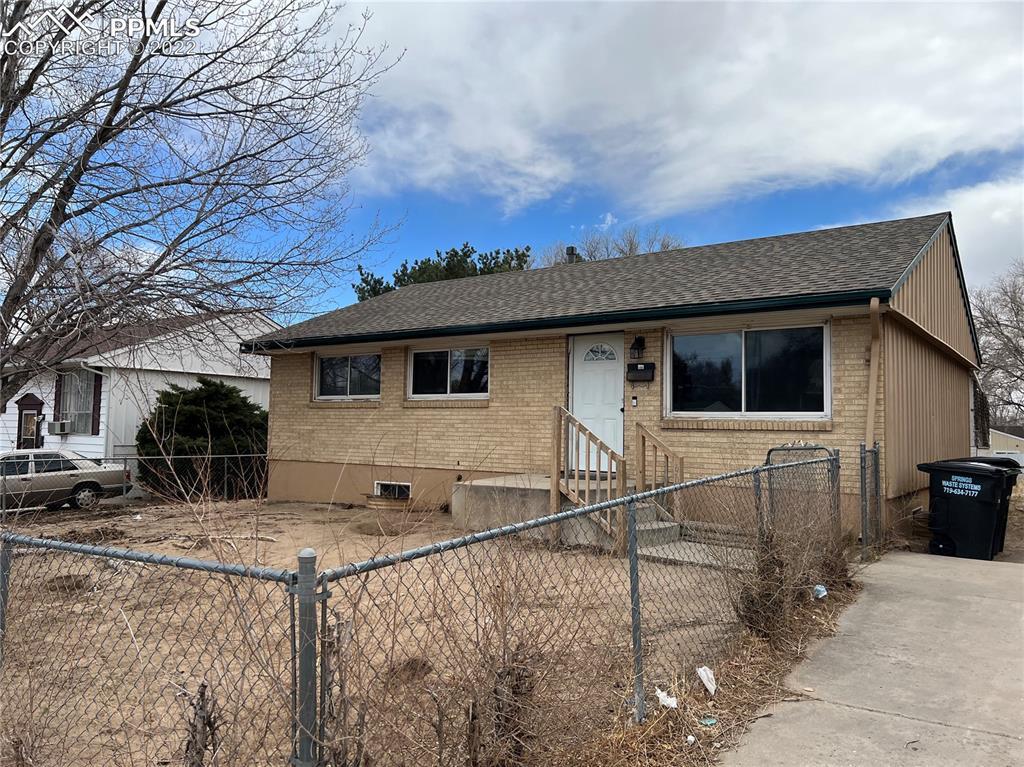 2907 E Pikes Peak Ave., Colorado Springs, CO 80909