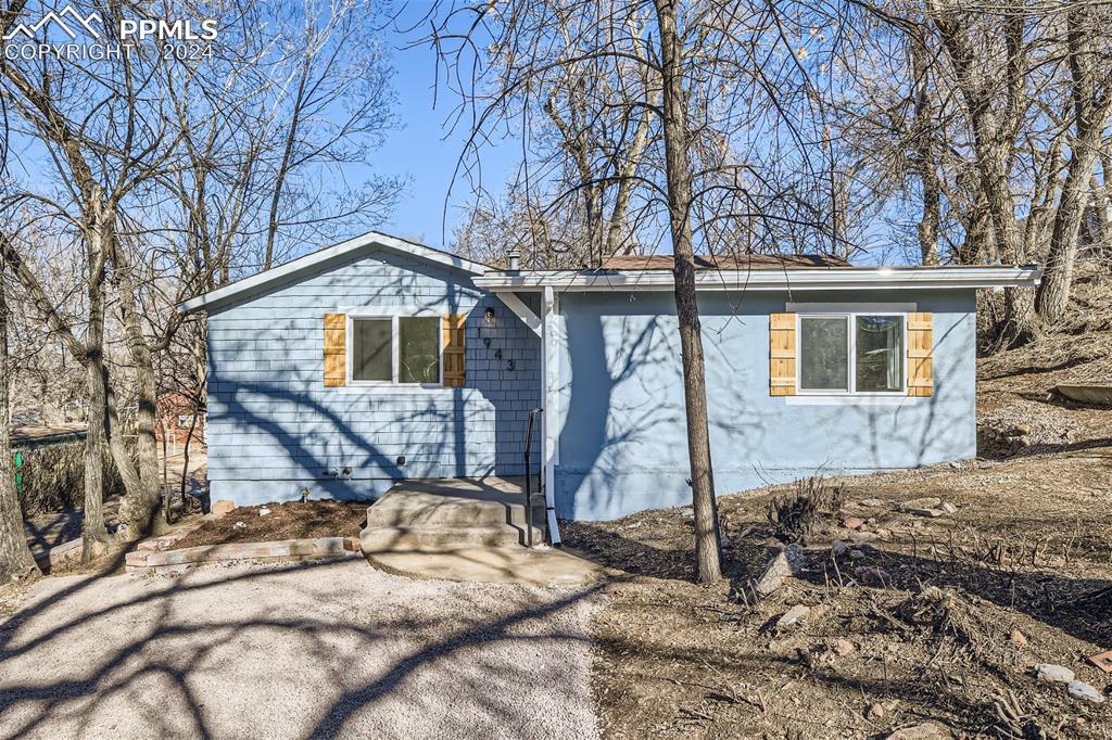 1943 Mount Washington Ave., Colorado Springs, CO 80906