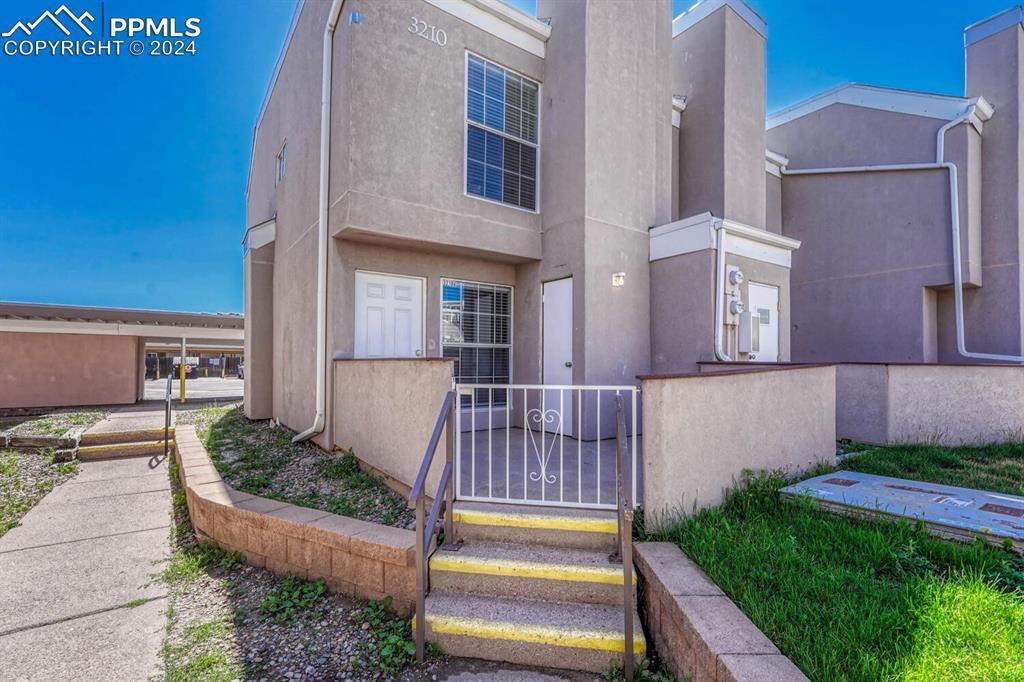 3210 Van Teylingen Dr. #A, Colorado Springs, CO 80917
