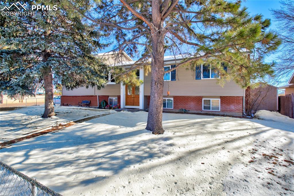 6735 Athletic Ave., Colorado Springs, CO 80911