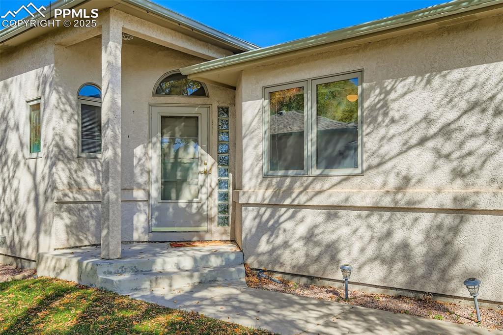 429 S Soaring Eagle Dr., Pueblo, CO 81007