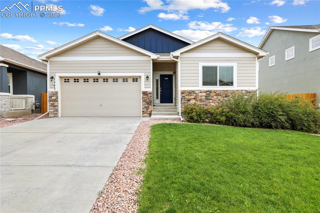 7265 Peachleaf Dr., Colorado Springs, CO 80925