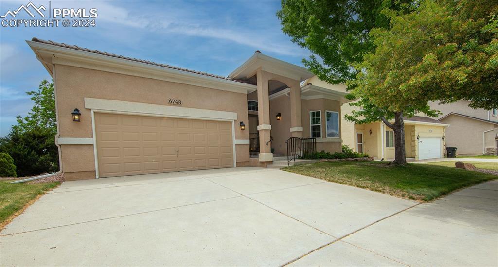 6748 Granite Peak Dr., Colorado Springs, CO 80923