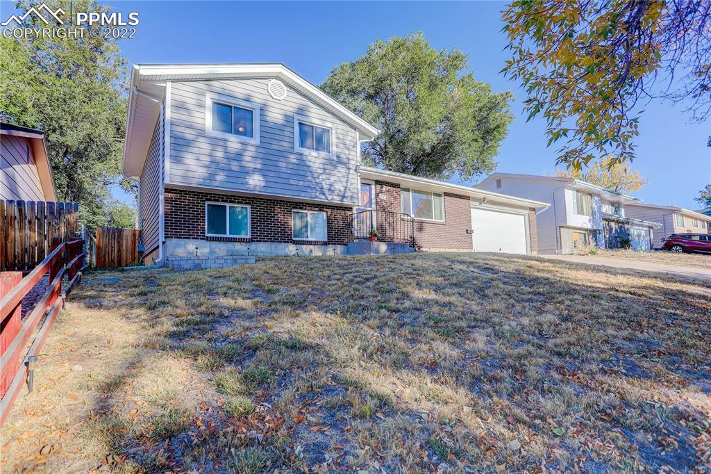 214 Montclair St., Colorado Springs, CO 80910