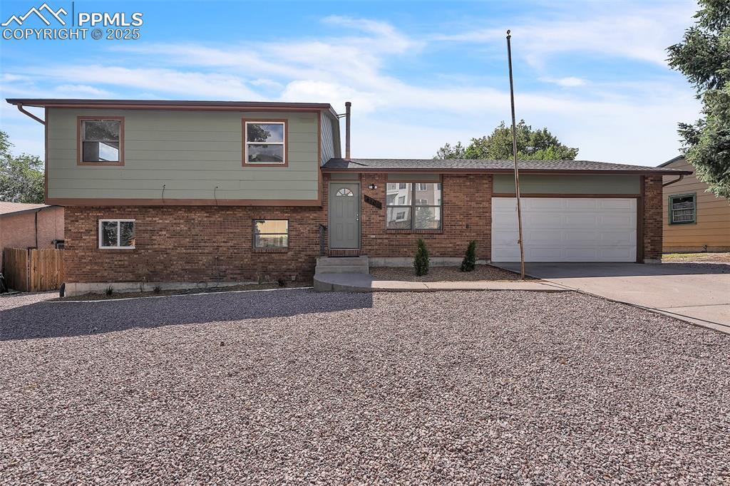 4102 Stanton St., Colorado Springs, CO 80907