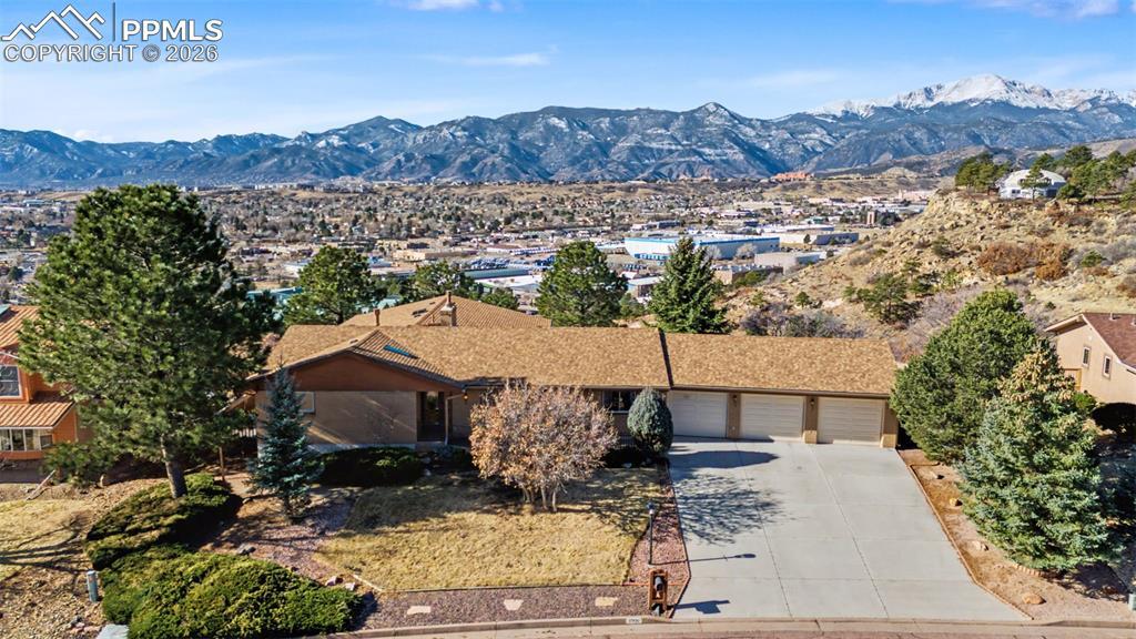 4930 Sunbird Cliffs Dr., Colorado Springs, CO 80919