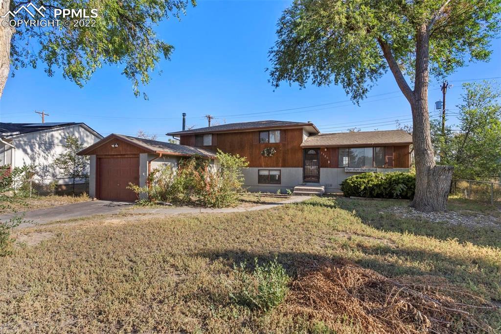 1323 Maxwell St., Colorado Springs, CO 80906