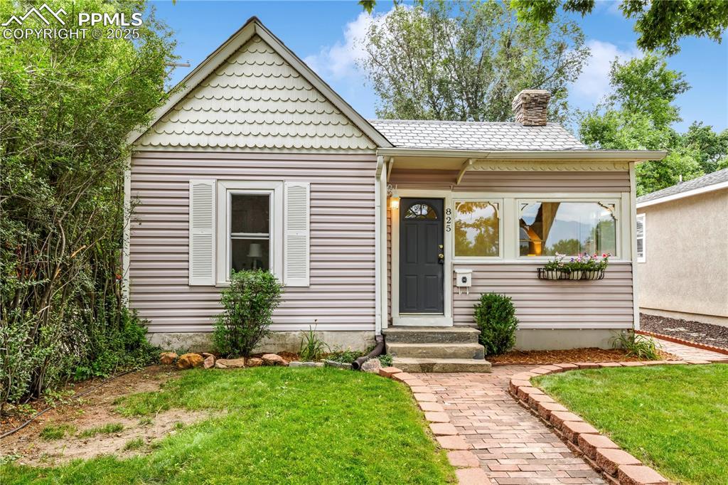 825 Arcadia Pl., Colorado Springs, CO 80903