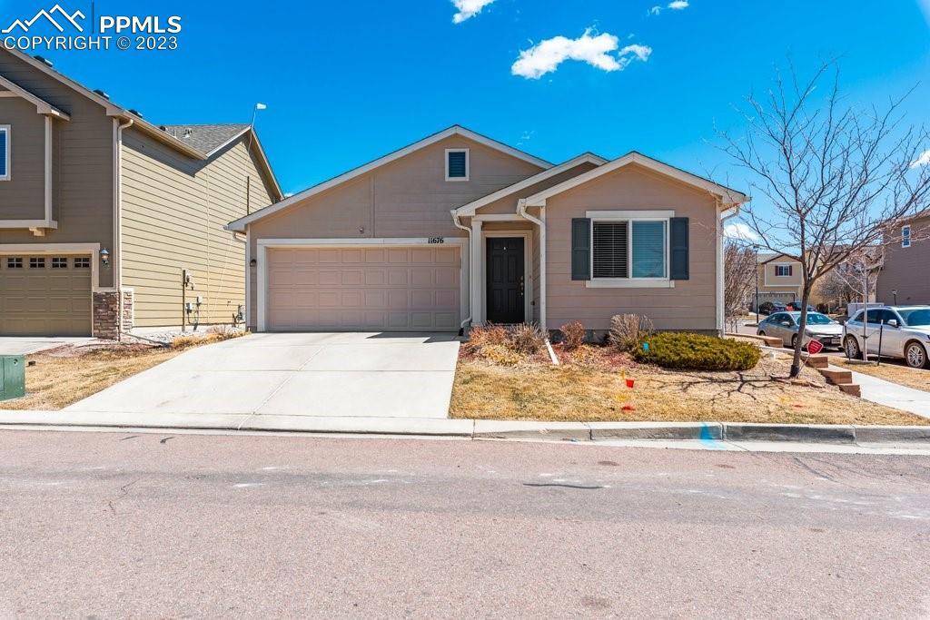 11676 Black Maple Ln., Colorado Springs, CO 80921