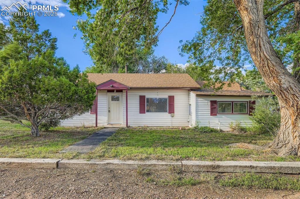 1160 Illinois Ave., Canon City, CO 81212