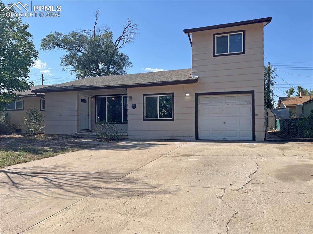 76 Everett Dr., Colorado Springs, CO 80911