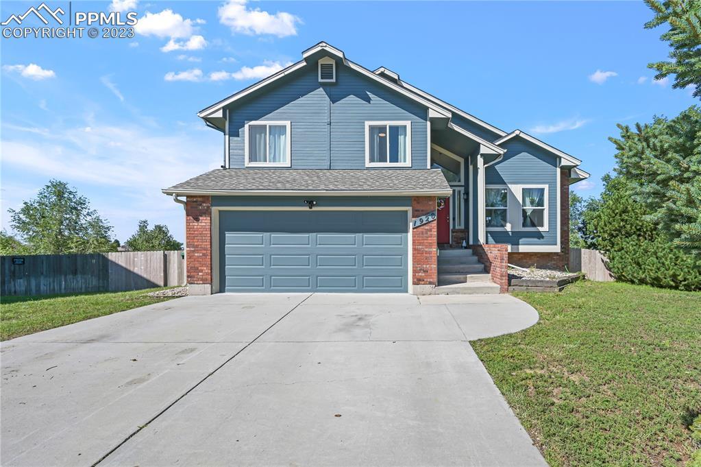 1920 Ambleside Dr., Colorado Springs, CO 80915