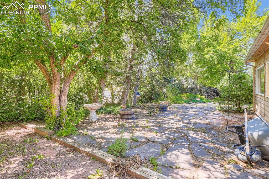 136 Pierce Dr., Colorado Springs, CO 80906