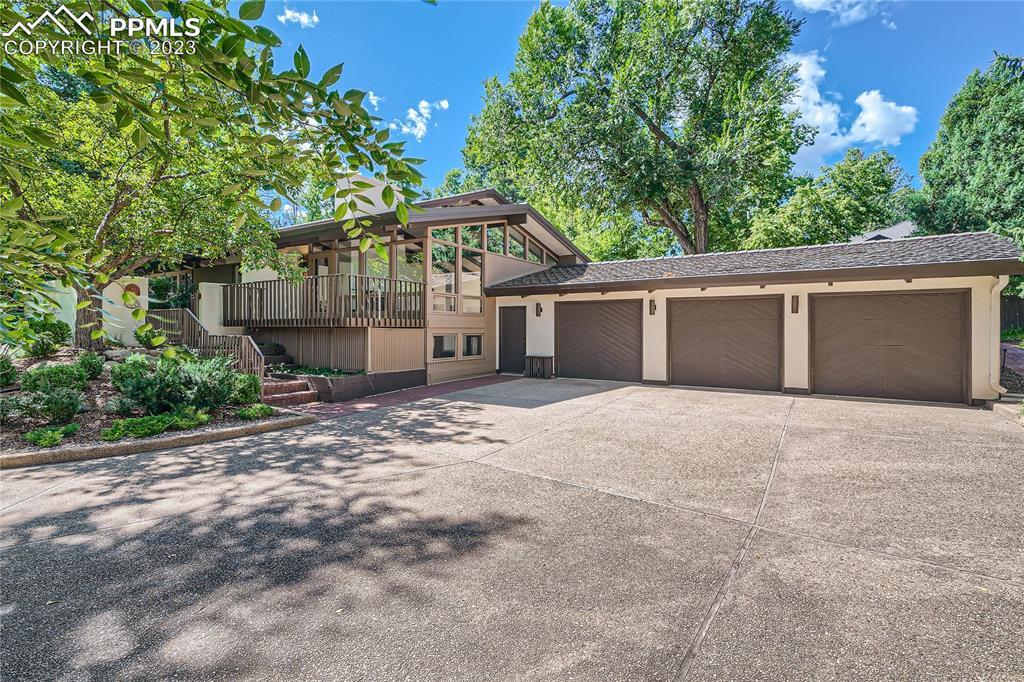 2 Heather Dr., Colorado Springs, CO 80906