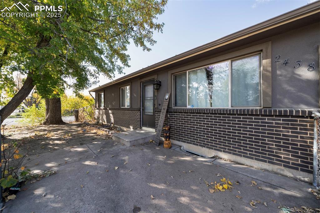 2438 Barkman Dr., Colorado Springs, CO 80916