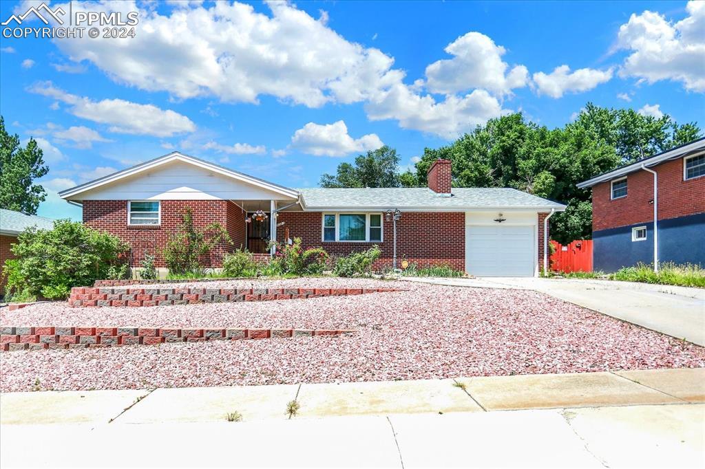 2132 Glenn Summer Rd., Colorado Springs, CO 80909