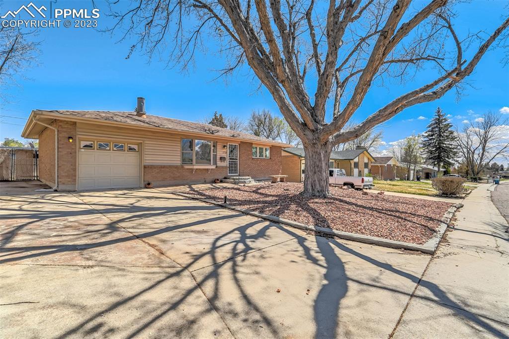 113 Fordham St., Colorado Springs, CO 80911