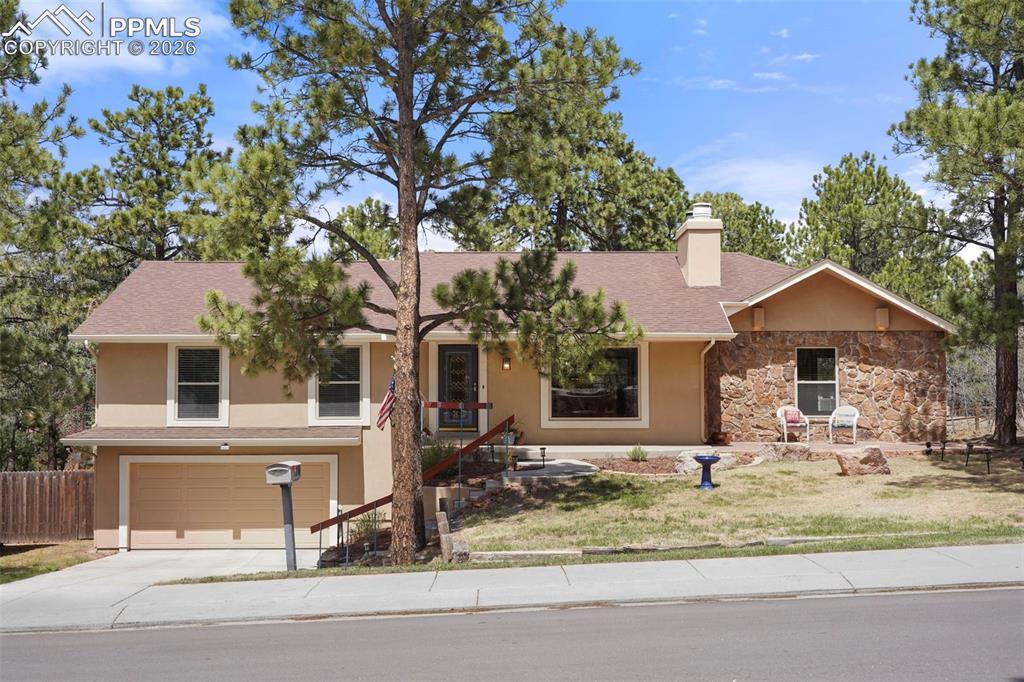 6210 Lemonwood Dr., Colorado Springs, CO 80918