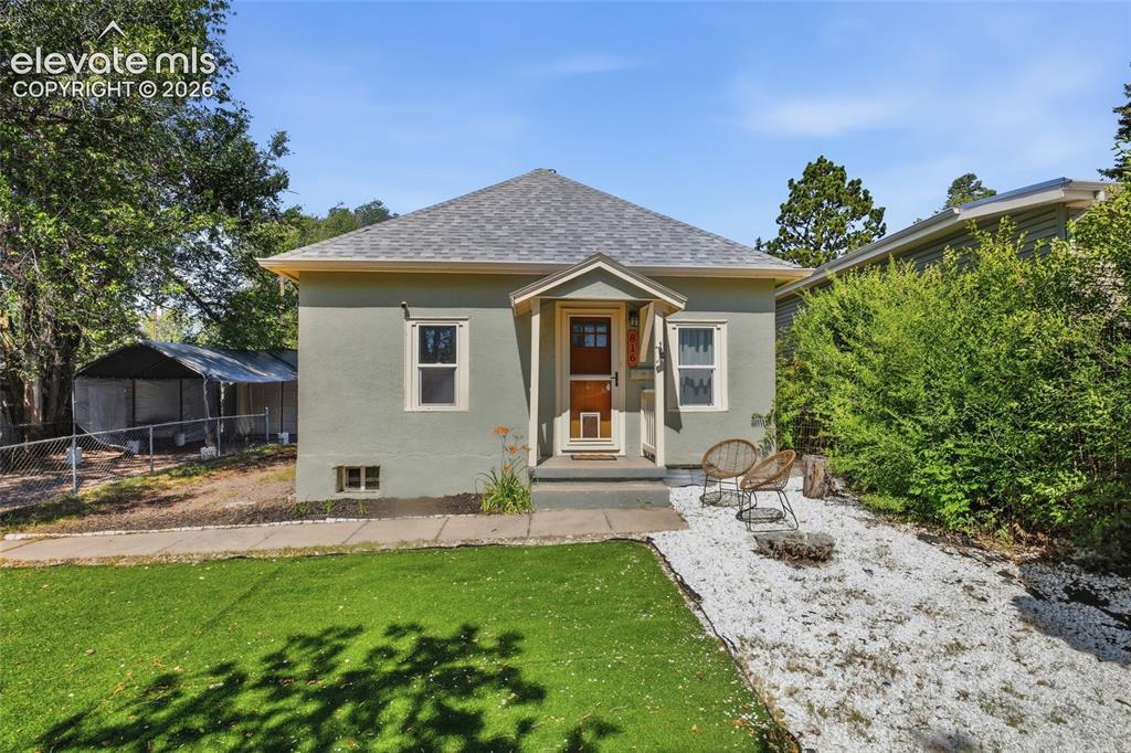 816 Sunset Rd., Colorado Springs, CO 80909