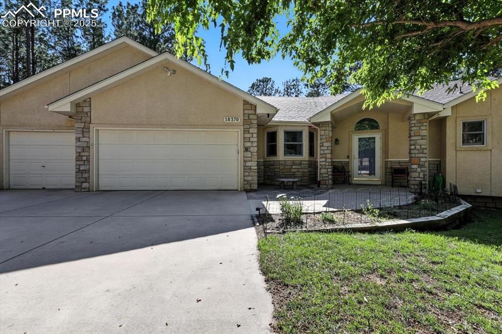 18370 Lazy Summer Way, Monument, CO 80132
