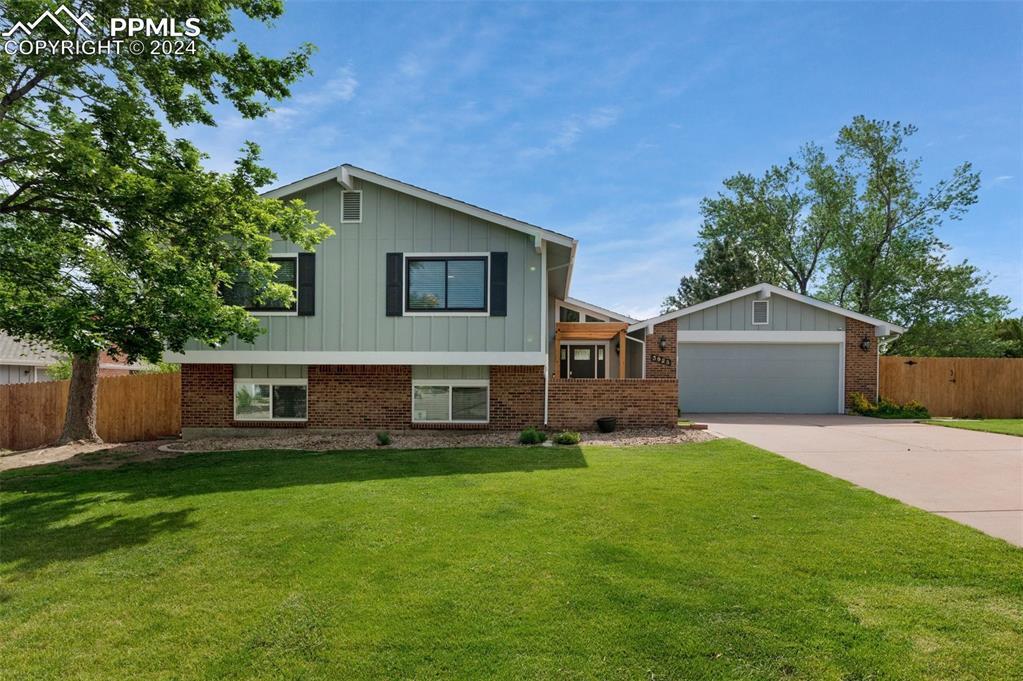 3925 Becket Dr., Colorado Springs, CO 80906