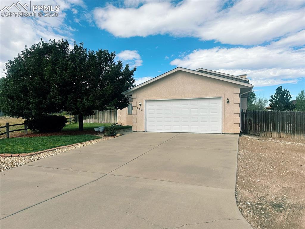 342 E Bond Ct., Pueblo, CO 81007