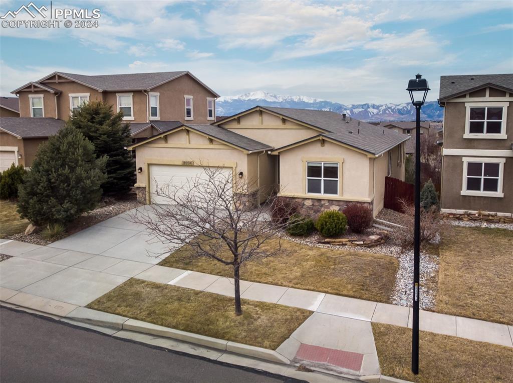 8004 Hunter Peak Tr., Colorado Springs, CO 80924