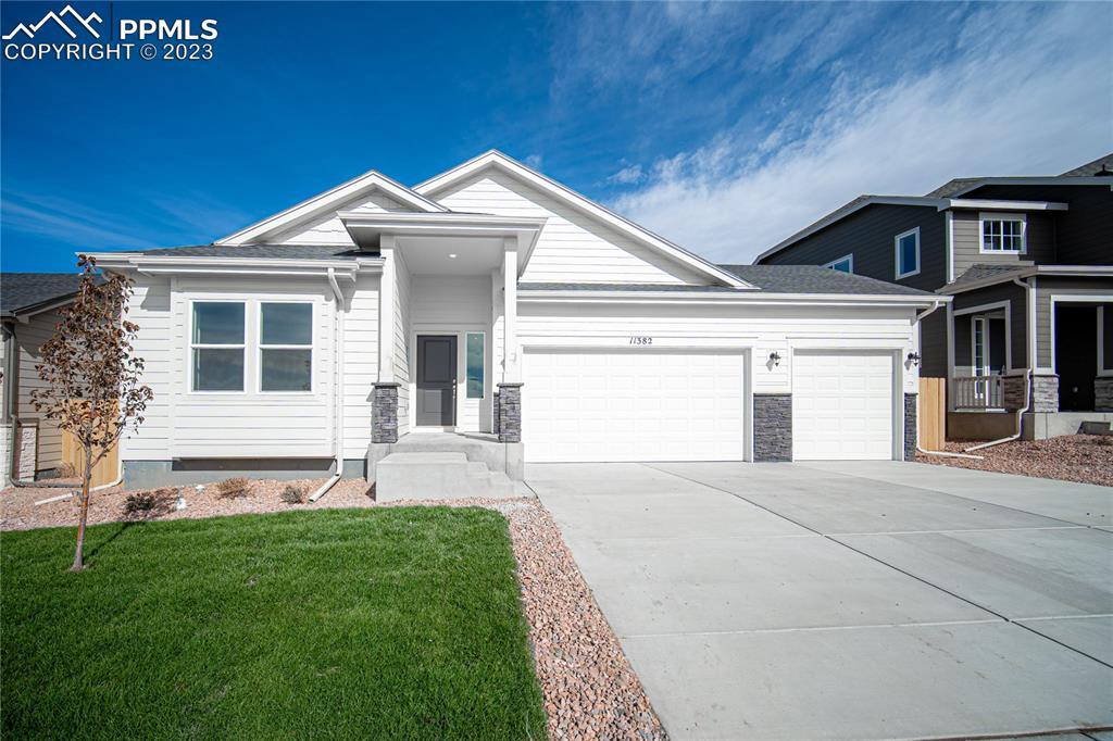 11382 Lake Trout Dr., Colorado Springs, CO 80925