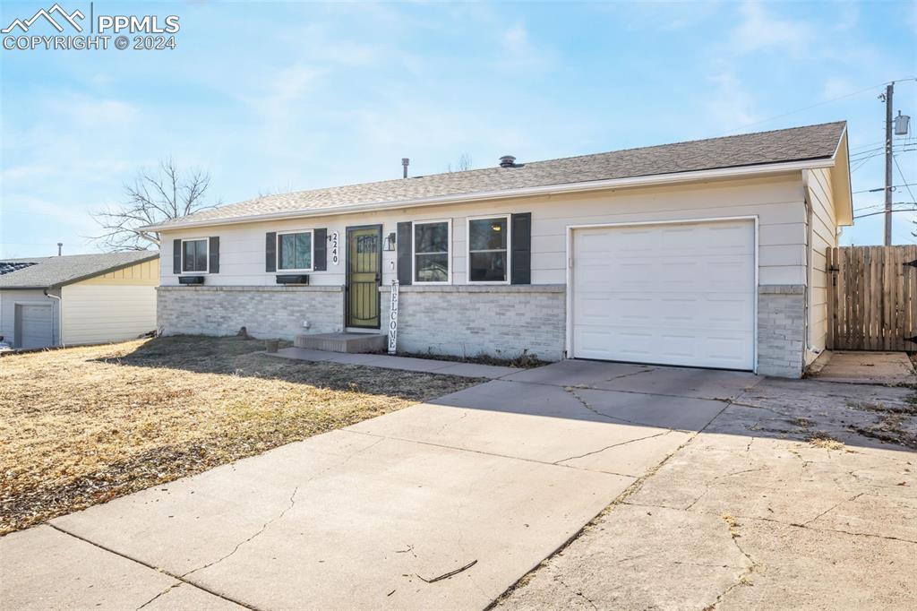 2240 Flintwood Dr., Colorado Springs, CO 80910