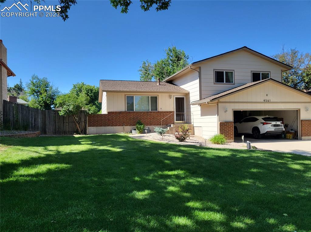 4561 N Enchanted Cir., Colorado Springs, CO 80917