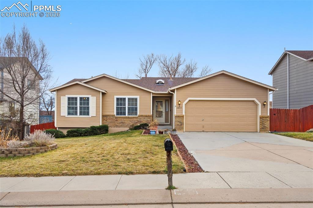 1075 Harbourne St., Colorado Springs, CO 80911