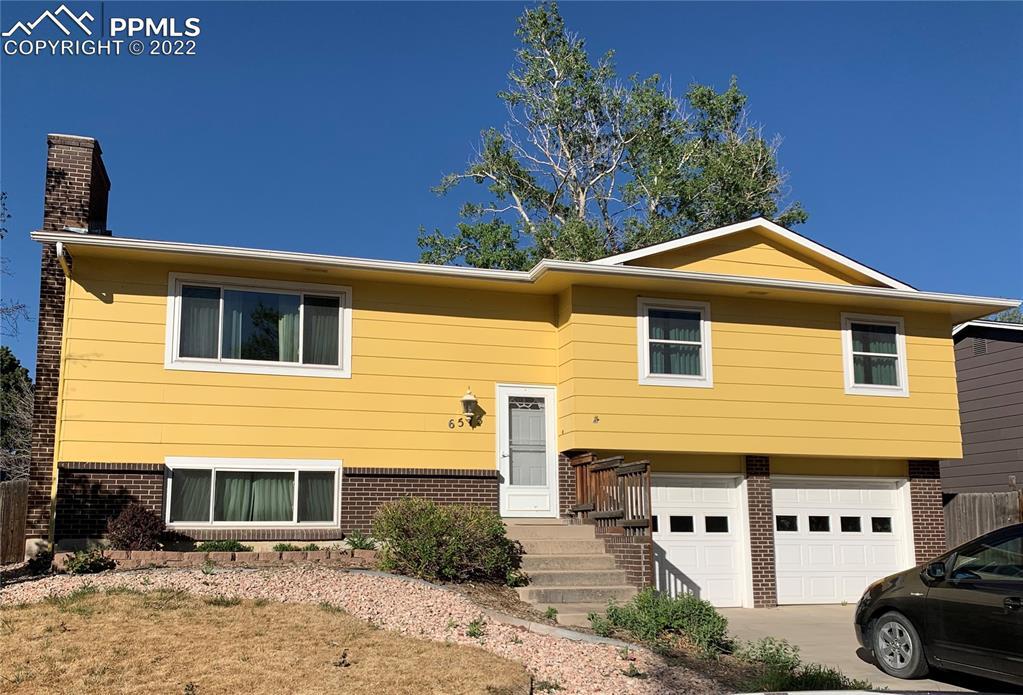 6575 Dublin Cir., Colorado Springs, CO 80918