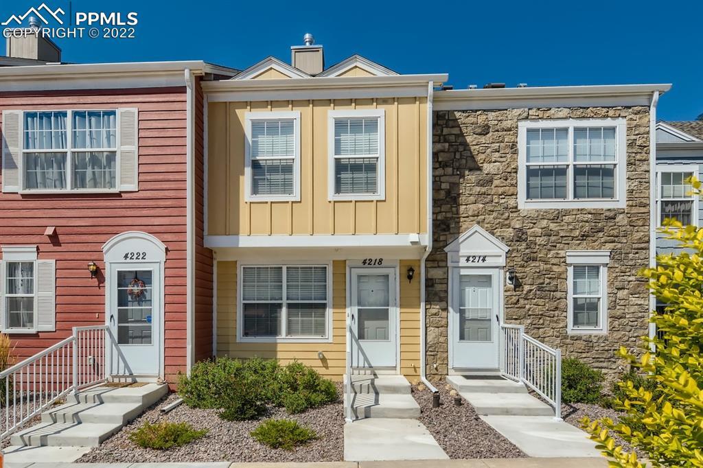 4218 Charleston Dr., Colorado Springs, CO 80916