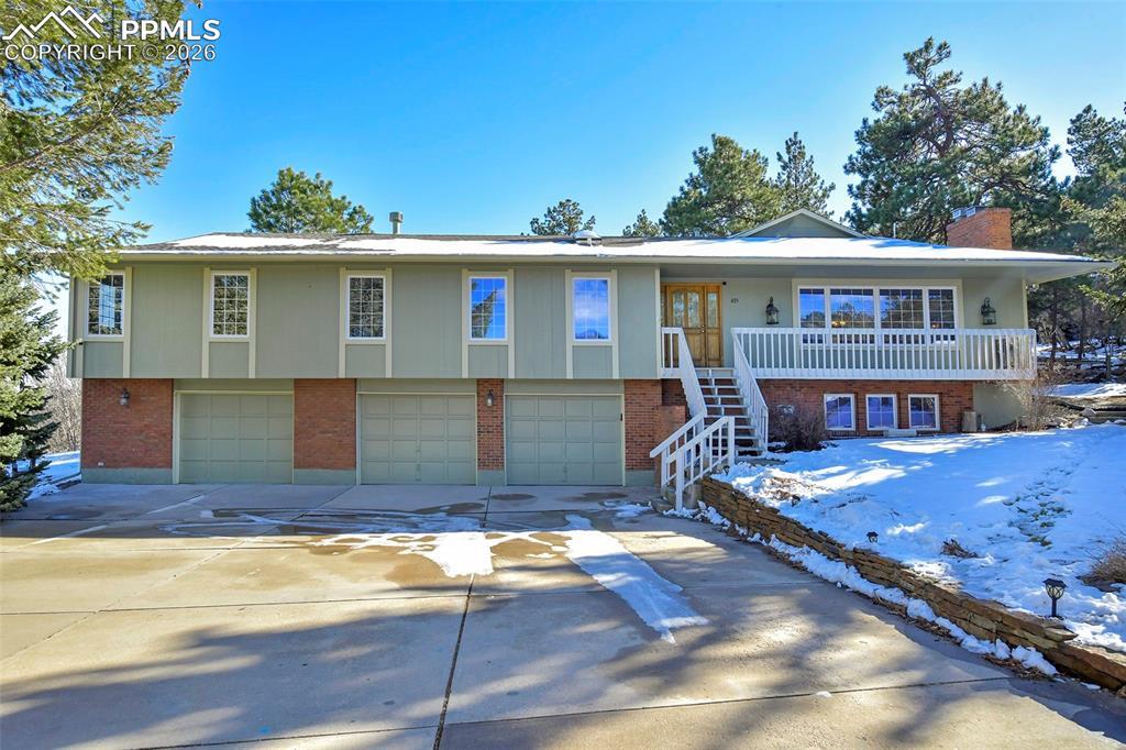 435 W Woodmen Rd., Colorado Springs, CO 80919