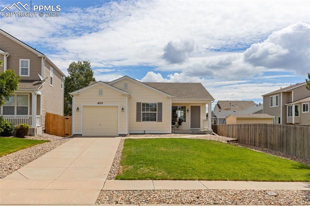 6513 Fowler Dr., Colorado Springs, CO 80923