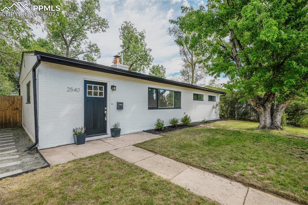 2540 Waldean St., Colorado Springs, CO 80909