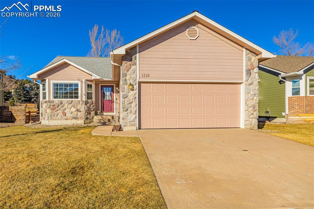 1310 Bison Ridge Dr., Colorado Springs, CO 80919