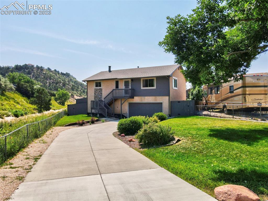 1615 Eyrie Dr., Colorado Springs, CO 80919