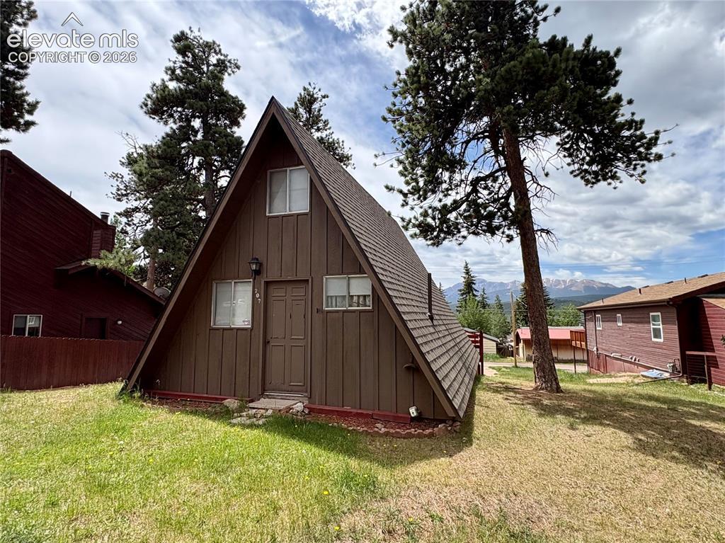 207 E Lake Ave., Woodland Park, CO 80863