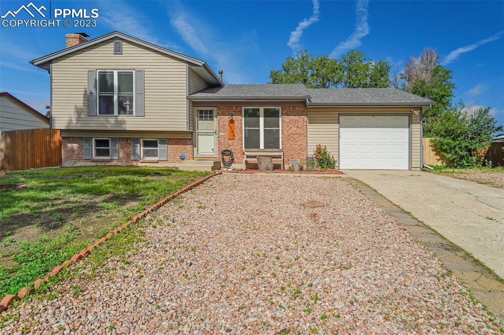 2544 W Prescott Cir., Colorado Springs, CO 80916