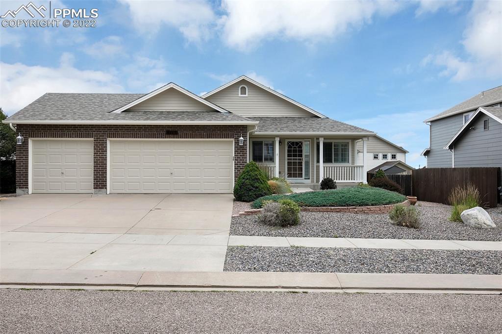 6113 Chivalry Dr., Colorado Springs, CO 80923