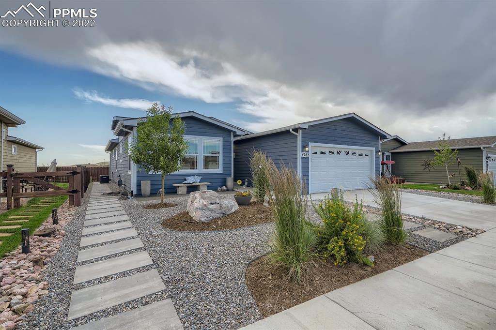4282 Gray Fox Heights, Colorado Springs, CO 80922