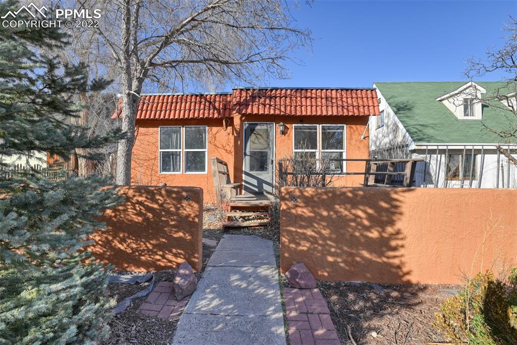 2524 W Willamette Ave., Colorado Springs, CO 80904