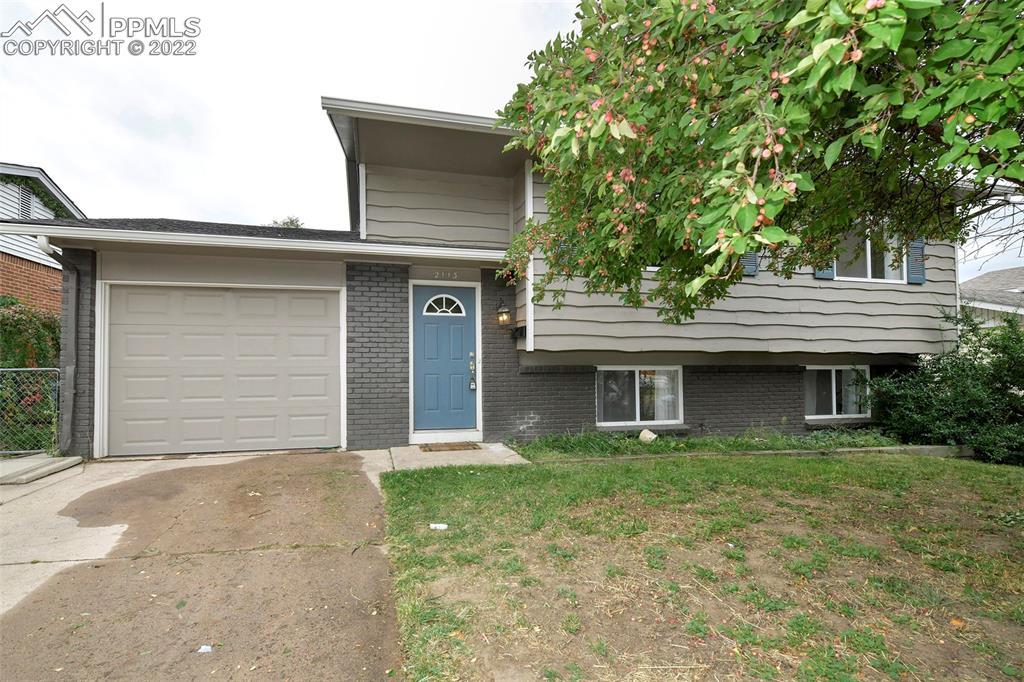 2113 Saranac Dr., Colorado Springs, CO 80910