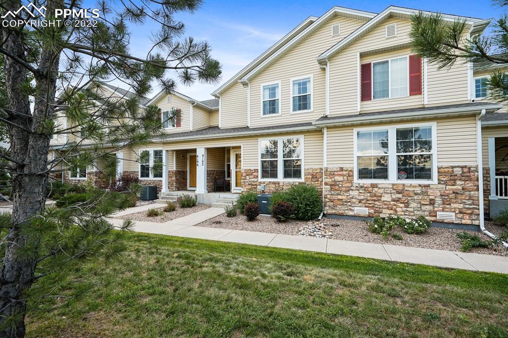 6190 Sierra Grande Point, Colorado Springs, CO 80923