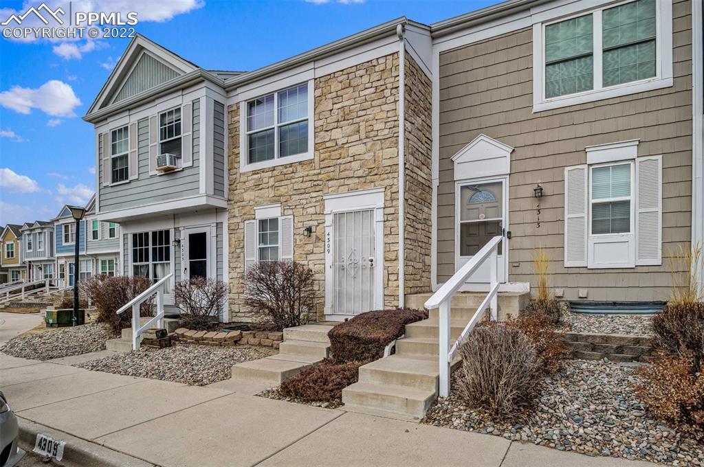 4309 Charleston Dr., Colorado Springs, CO 80916