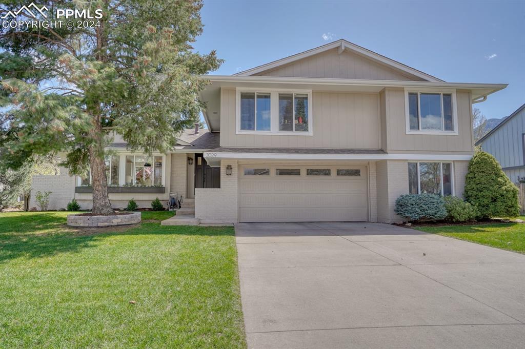 3029 E Springlake Cir., Colorado Springs, CO 80906