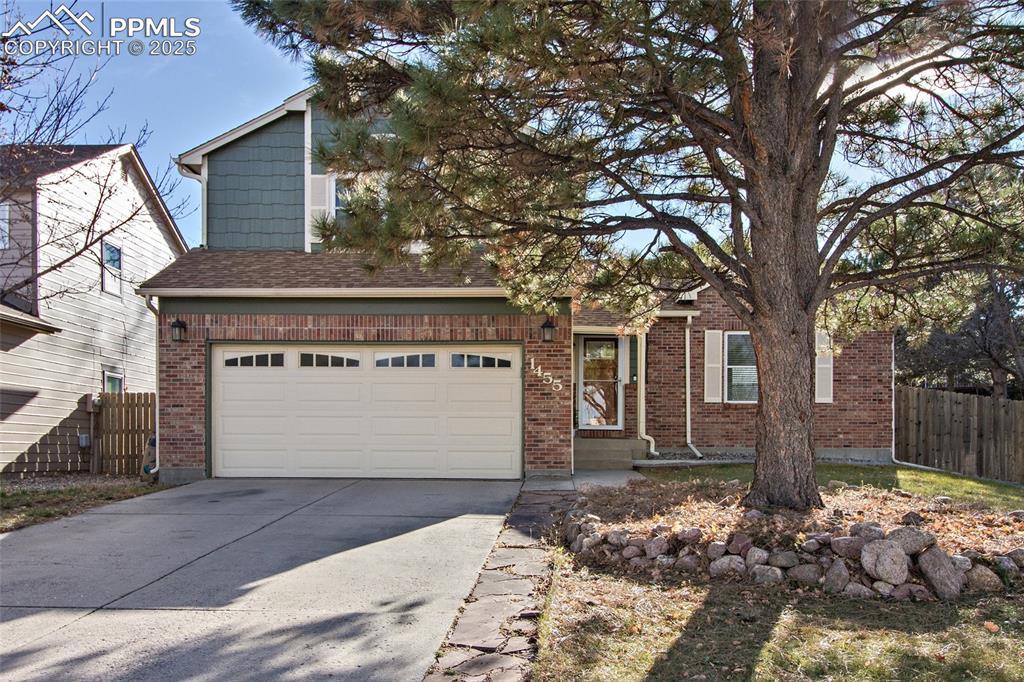1455 Tamarisk Dr., Colorado Springs, CO 80906